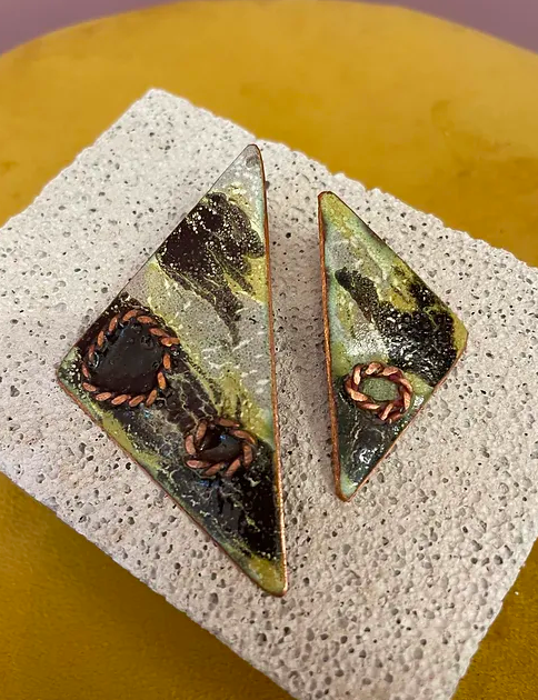 TRIANGLE Earring