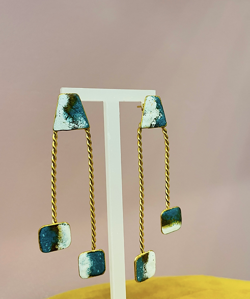 Elenor earring