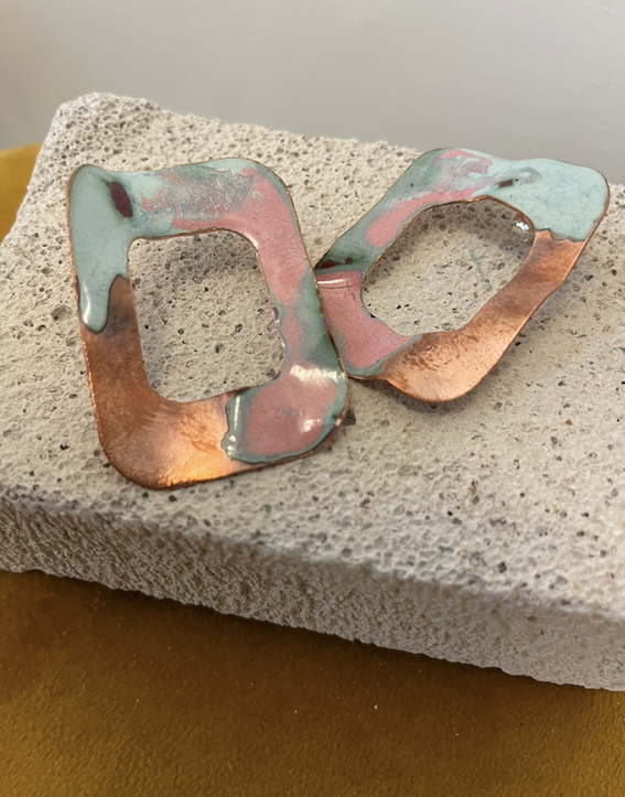 PAMELA earring