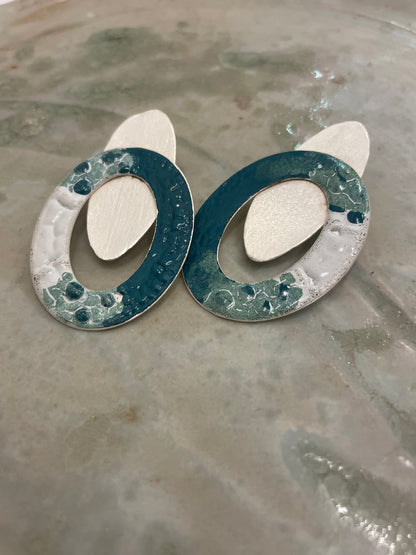 Circle earring