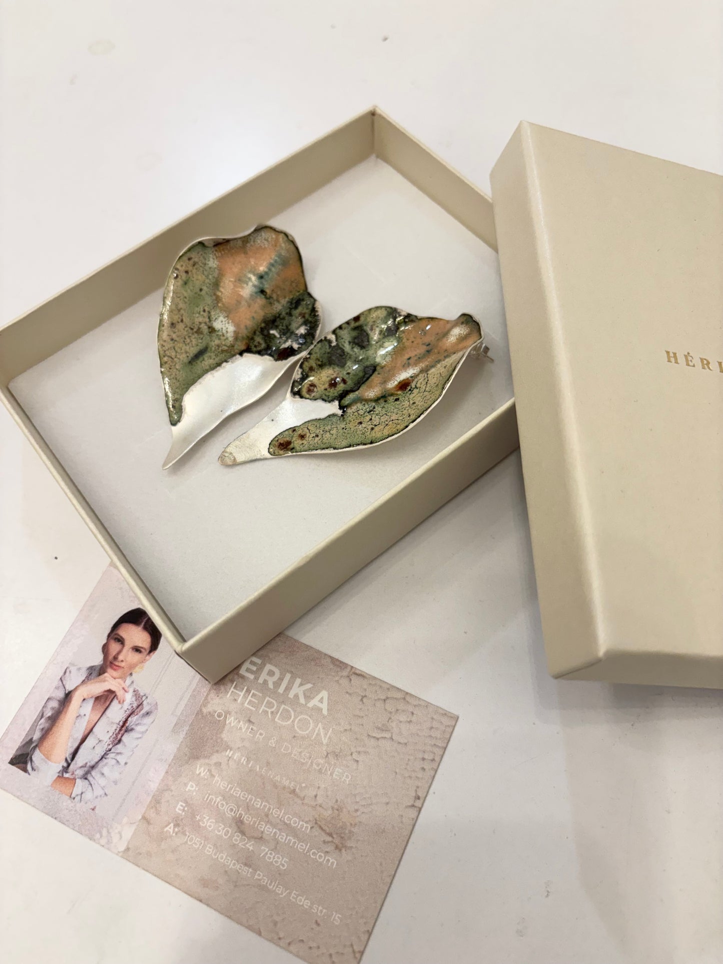 Tears Taurin earring