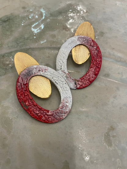 Circle earring