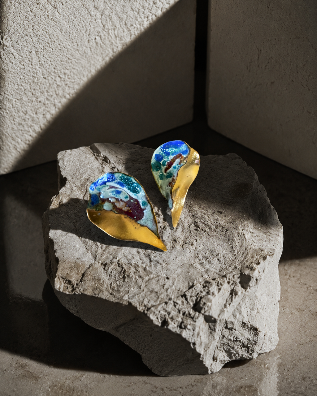 Tears Taurin earring